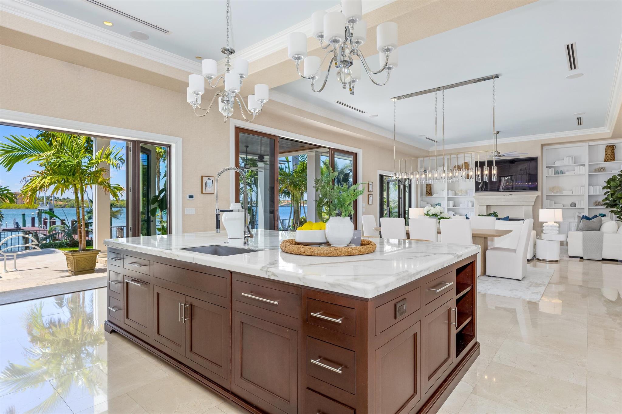 POINT MANALAPAN 9 - Residential