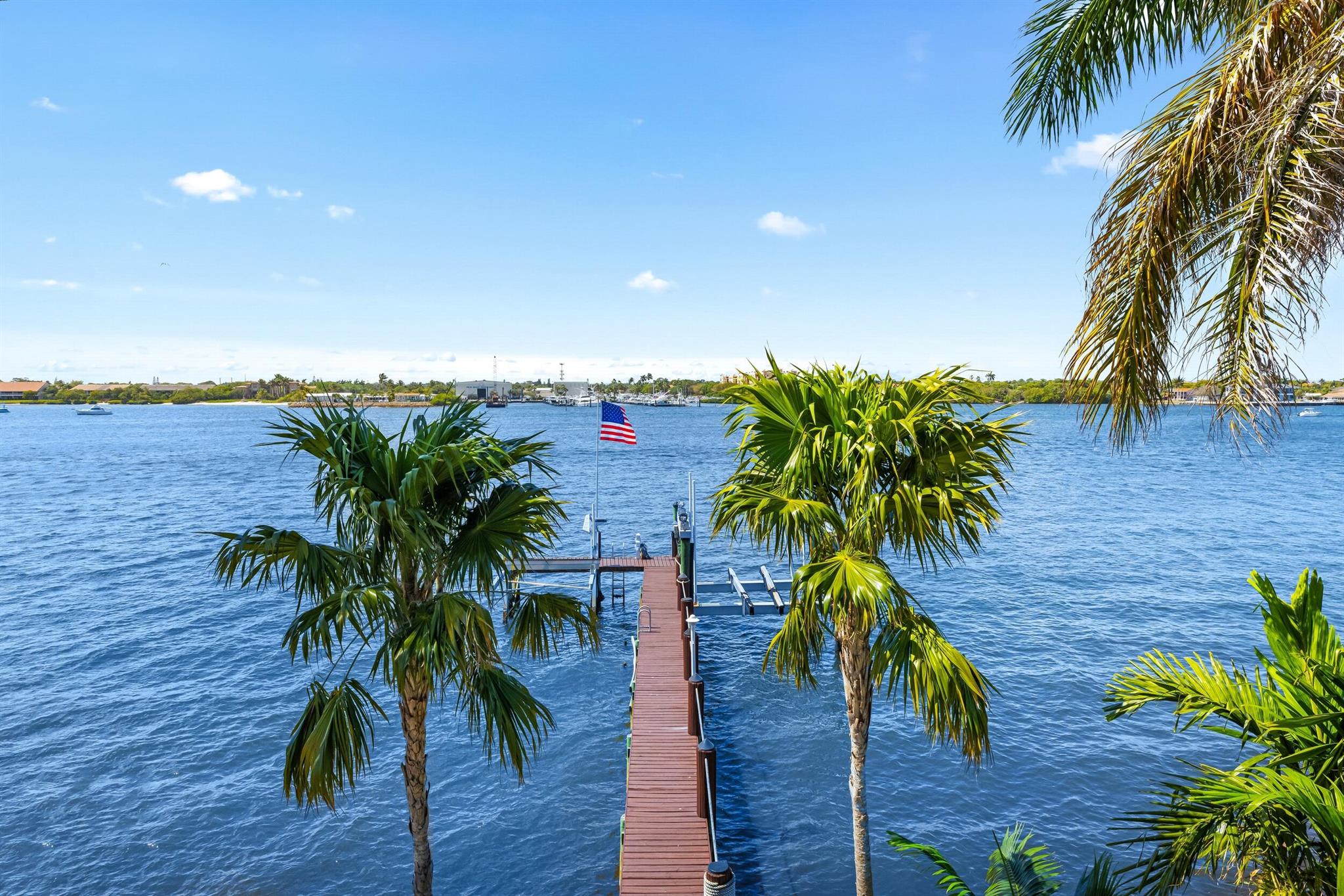 POINT MANALAPAN 9 - Residential