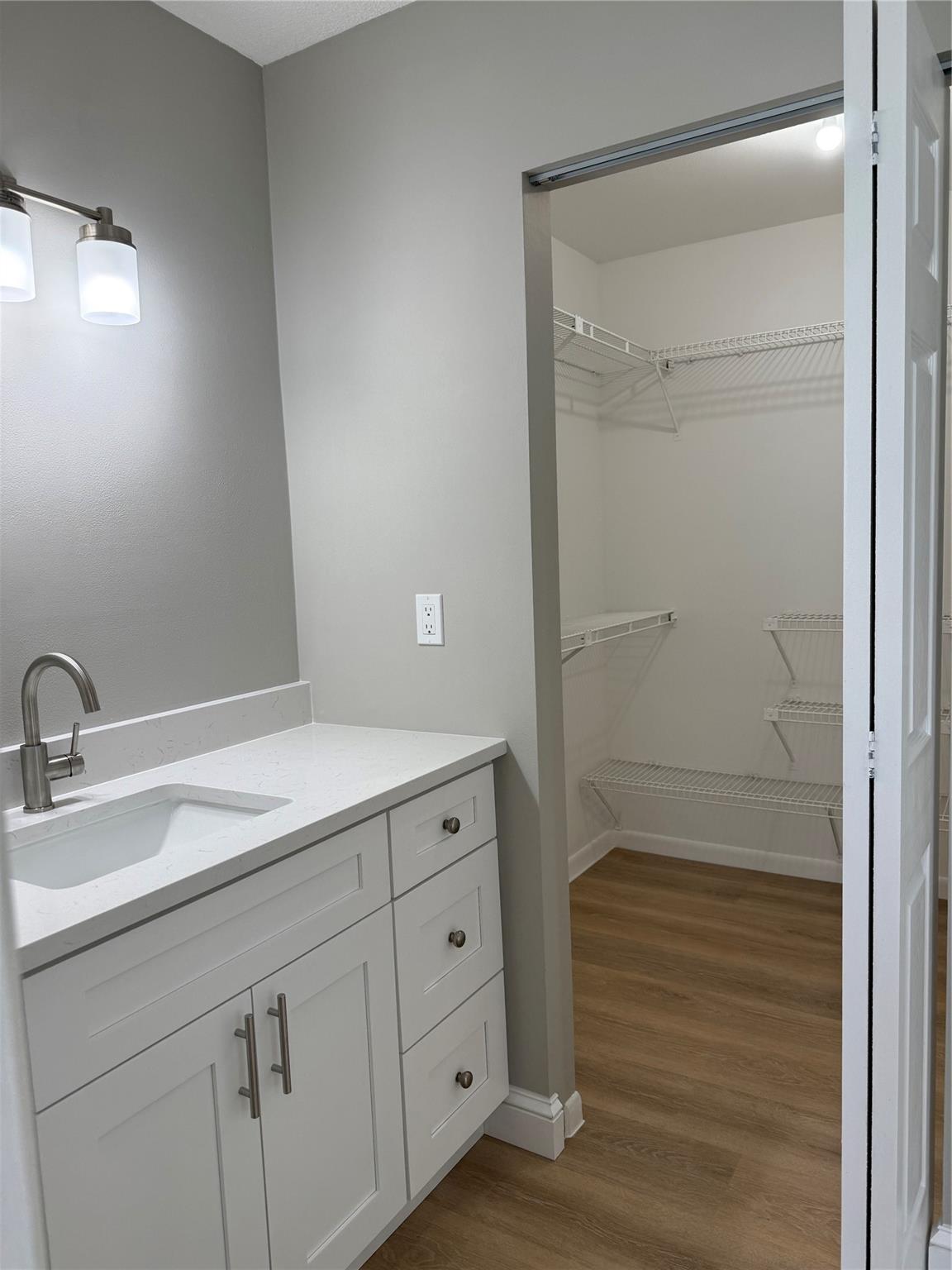 LUCERNE HOMES EAST - Residential