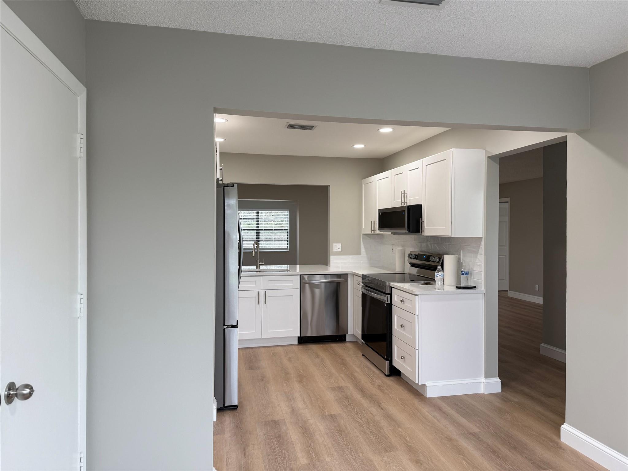 LUCERNE HOMES EAST - Residential