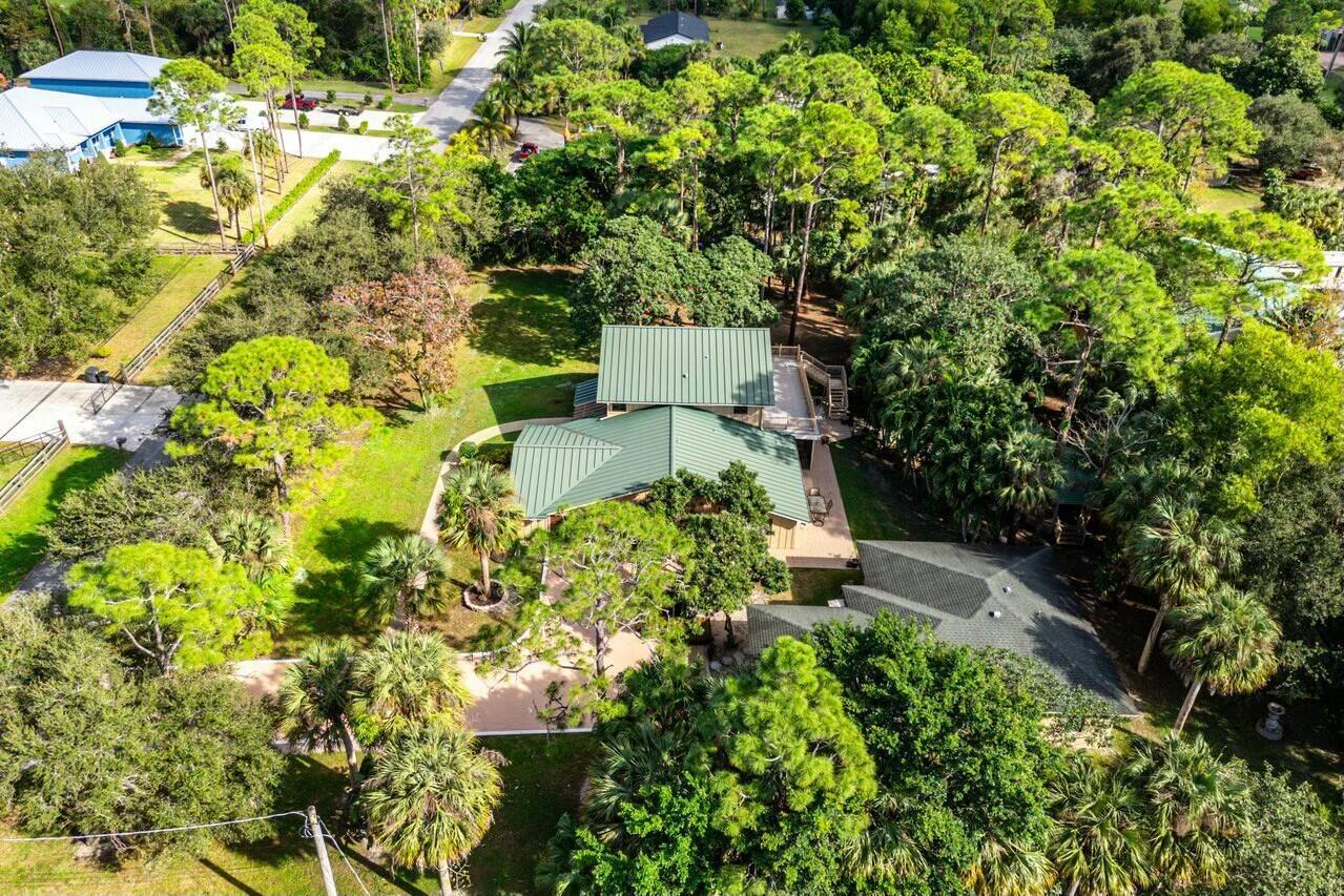 PALM BEACH RANCHETTES - Residential
