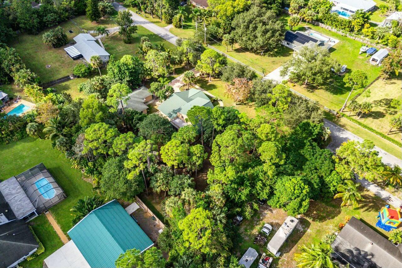 PALM BEACH RANCHETTES - Residential