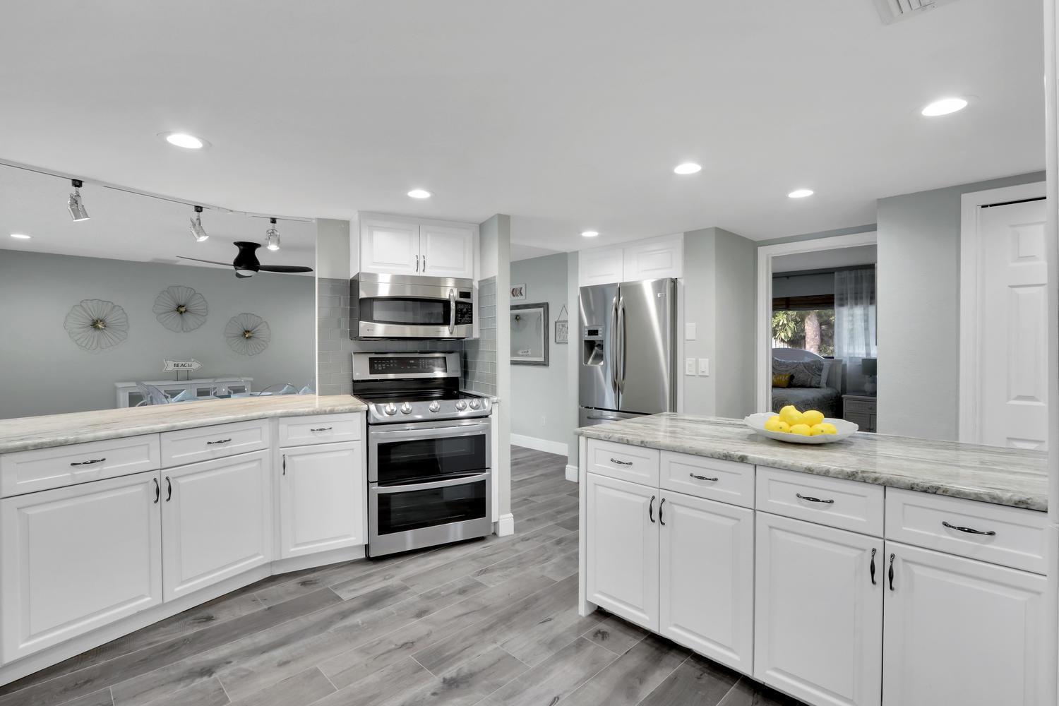 SPANISH RIVER LAND CO SUB - Residential Lease