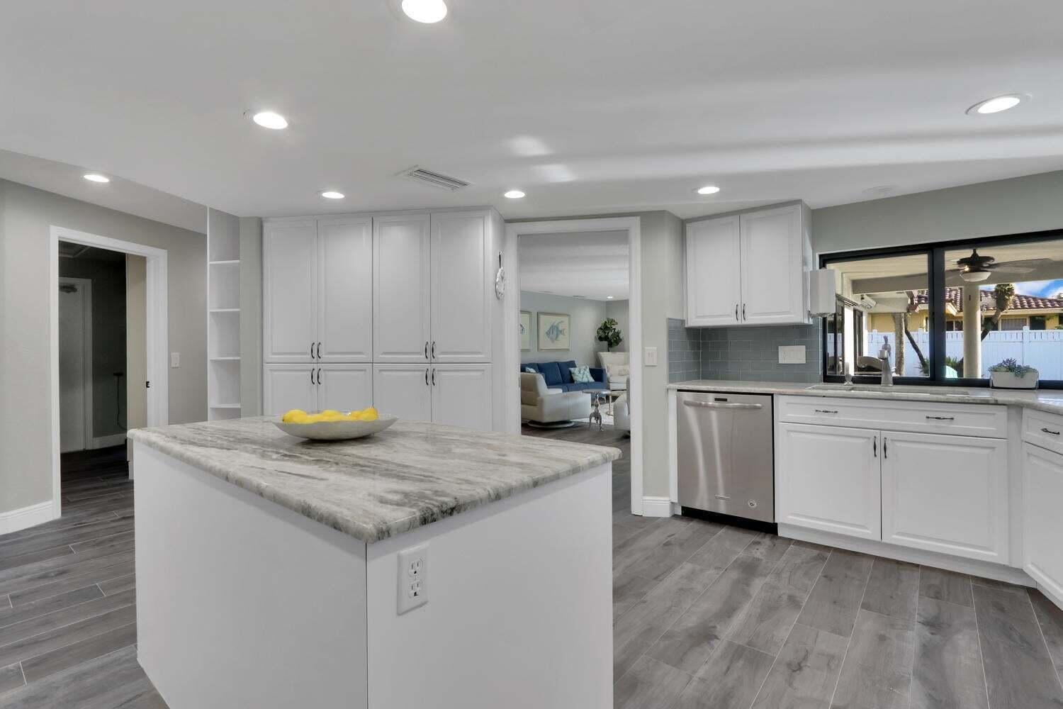 SPANISH RIVER LAND CO SUB - Residential Lease