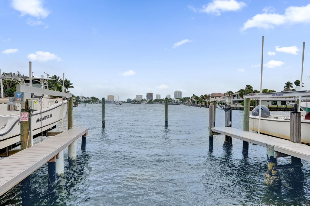 Photo of 740 S Federal Highway #312, Pompano Beach, FL 33062 (MLS # B26010655)