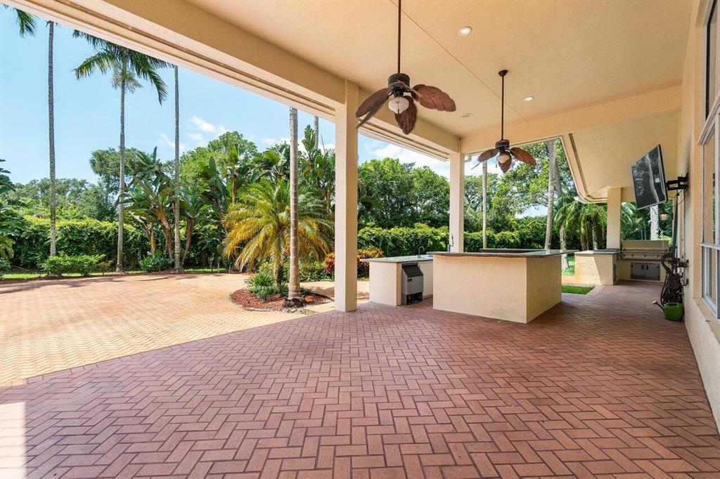 Foxe Chase - Residential