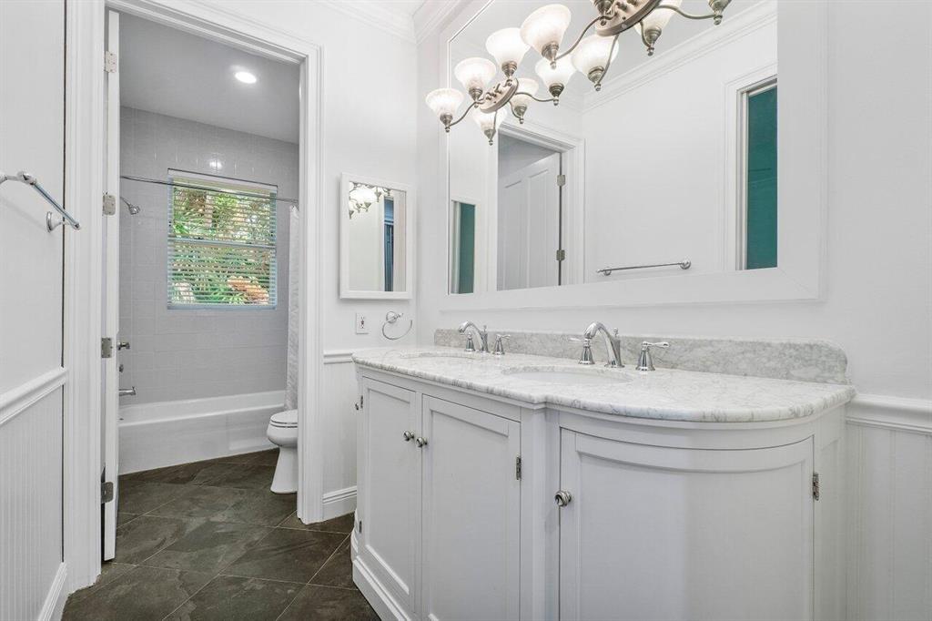 Foxe Chase - Residential