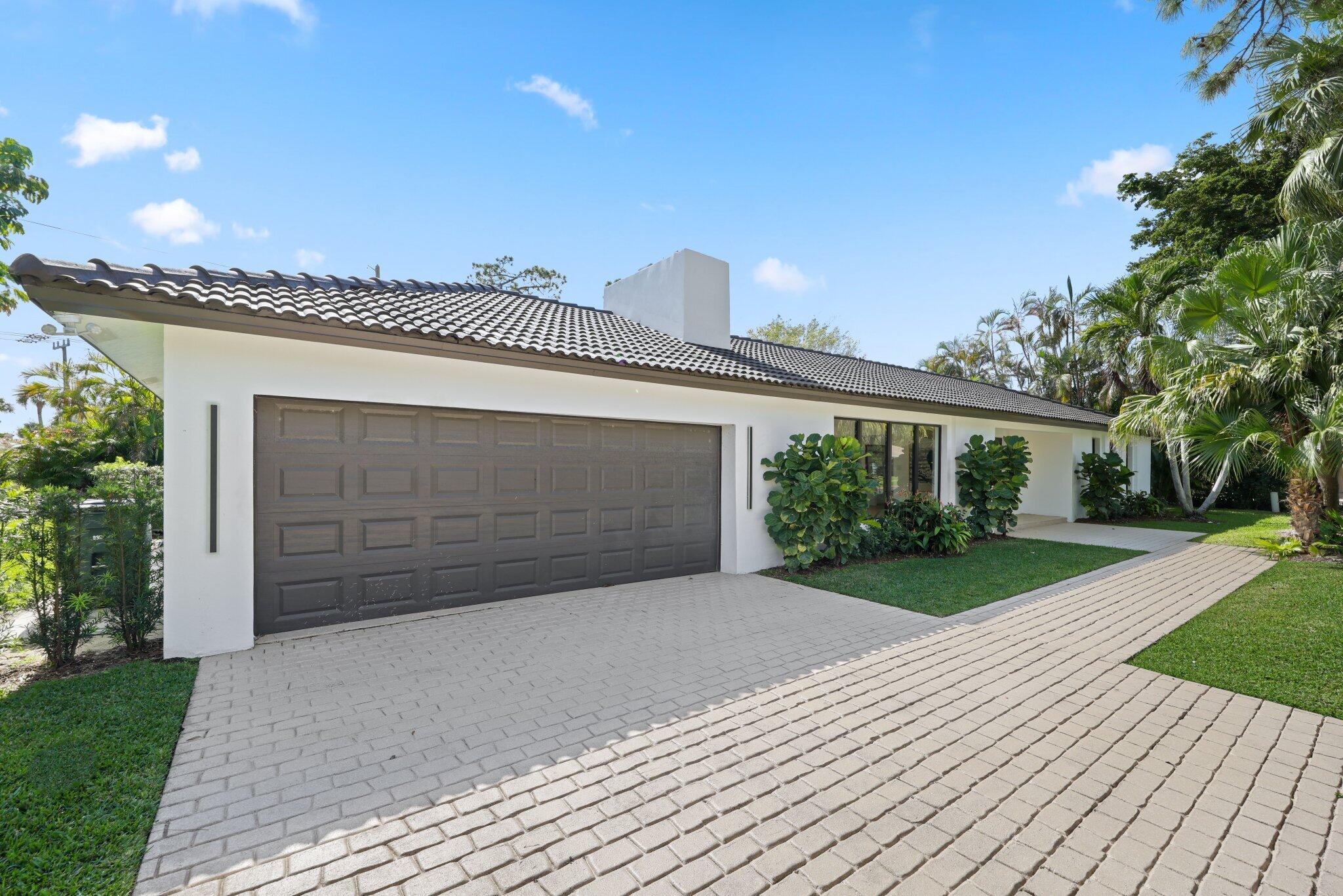 6794 Giralda Circle