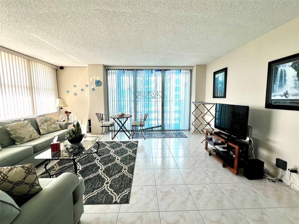Photo of 111 Briny Avenue #1511, Pompano Beach, FL 33062 (MLS # F10520526)