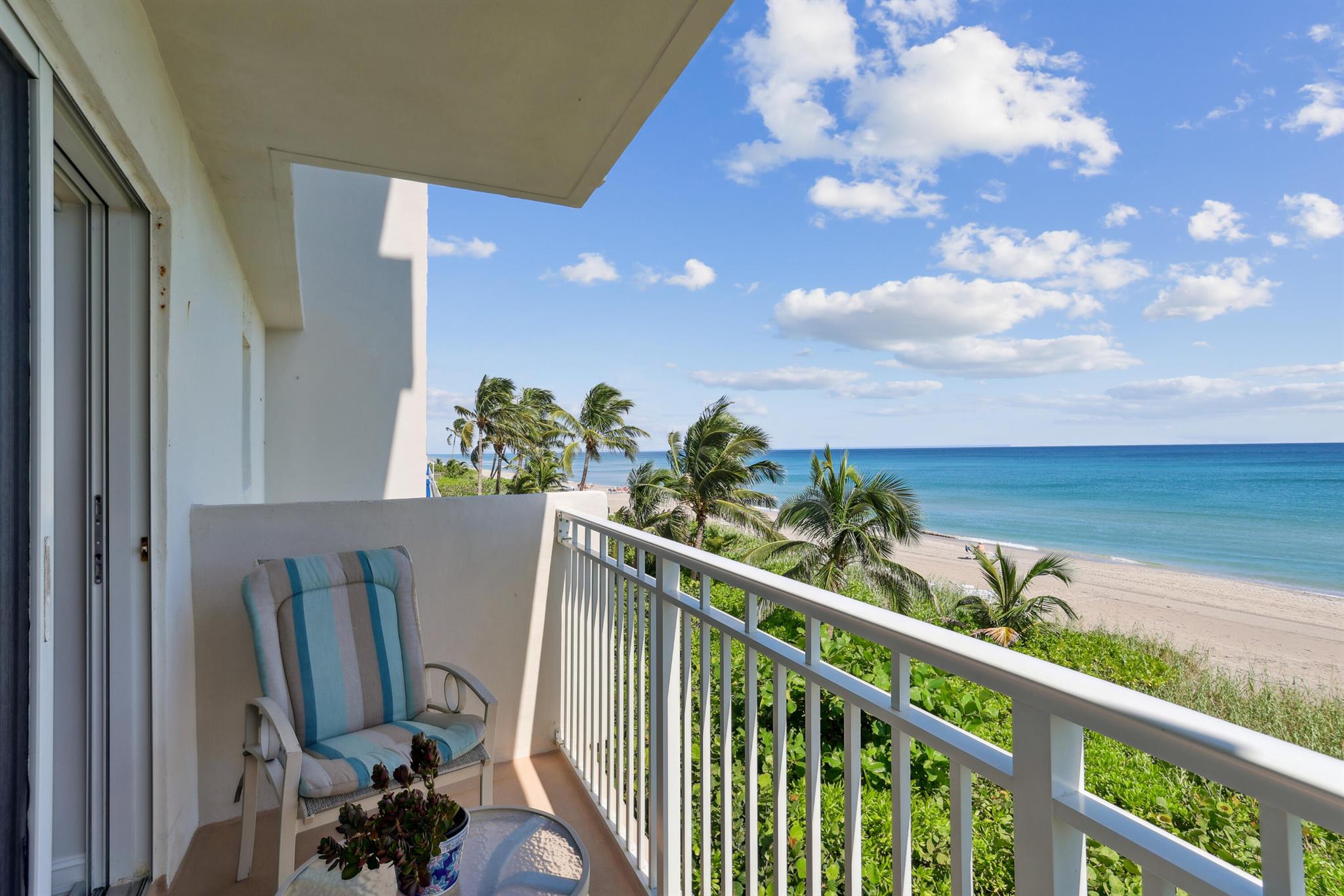 Ambassadors East Condo - Residential Lease