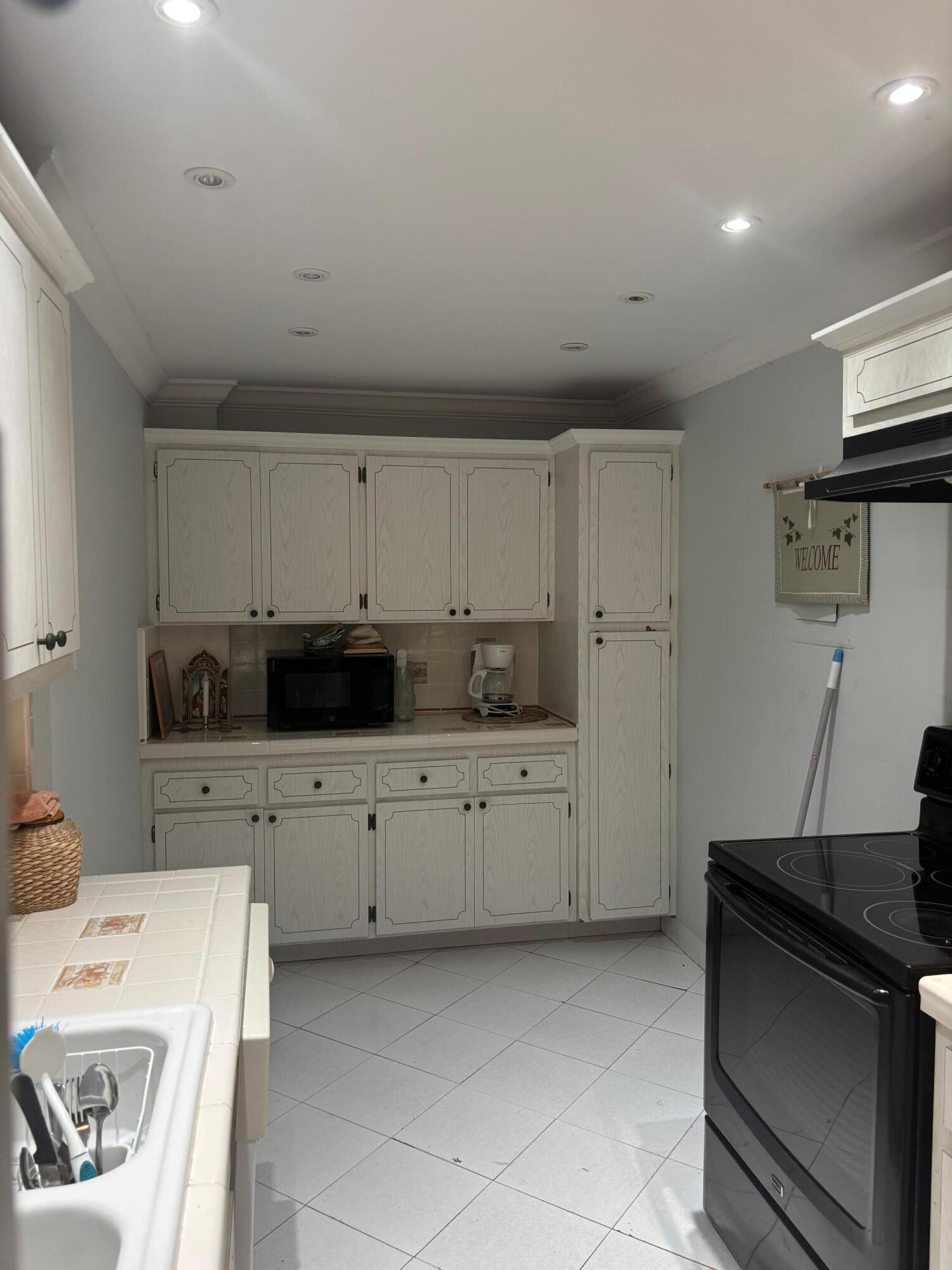 hillcrest east - Residential