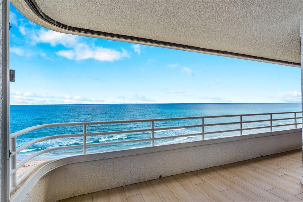 HIGHLAND PLACE CONDO - Residential