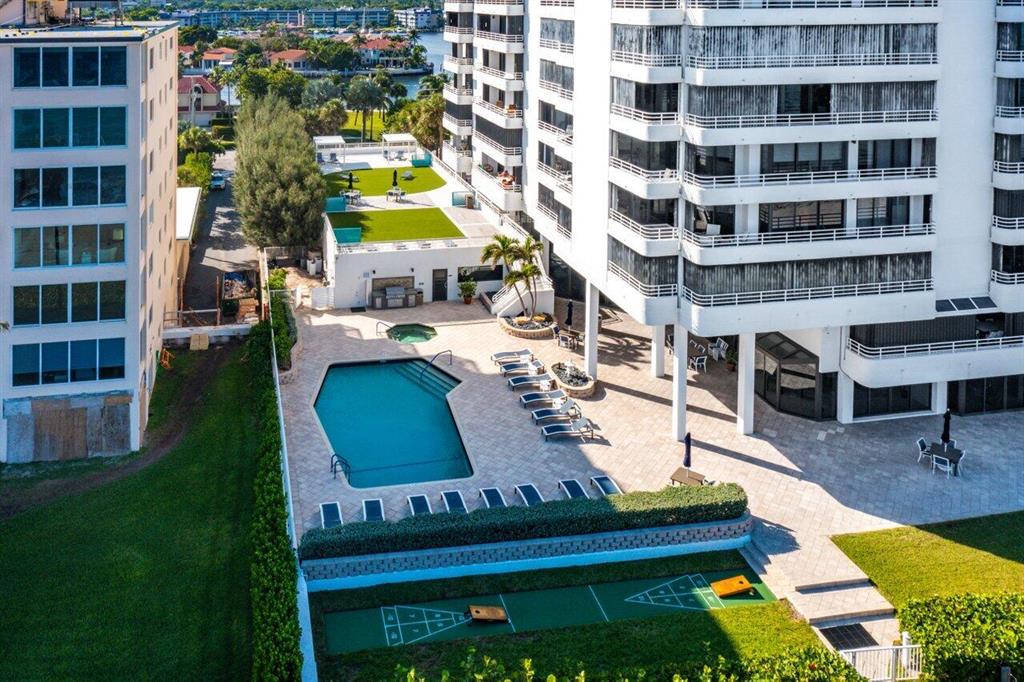 HIGHLAND PLACE CONDO - Residential