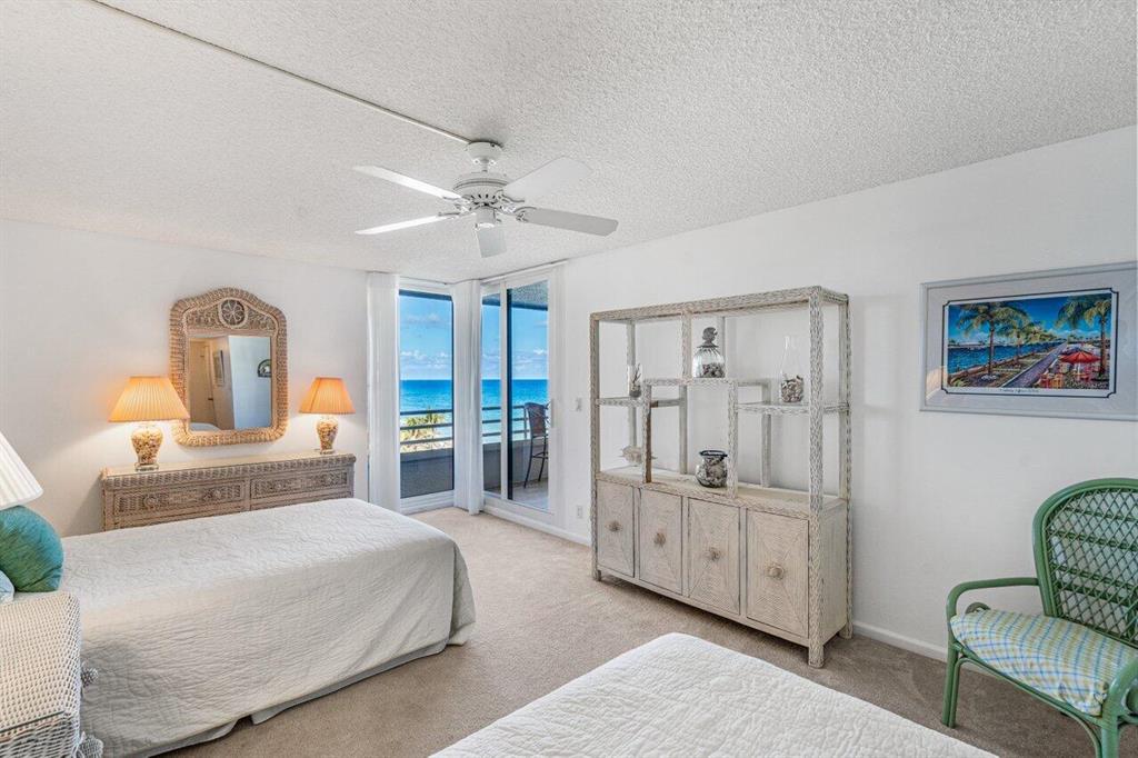 HIGHLAND PLACE CONDO - Residential