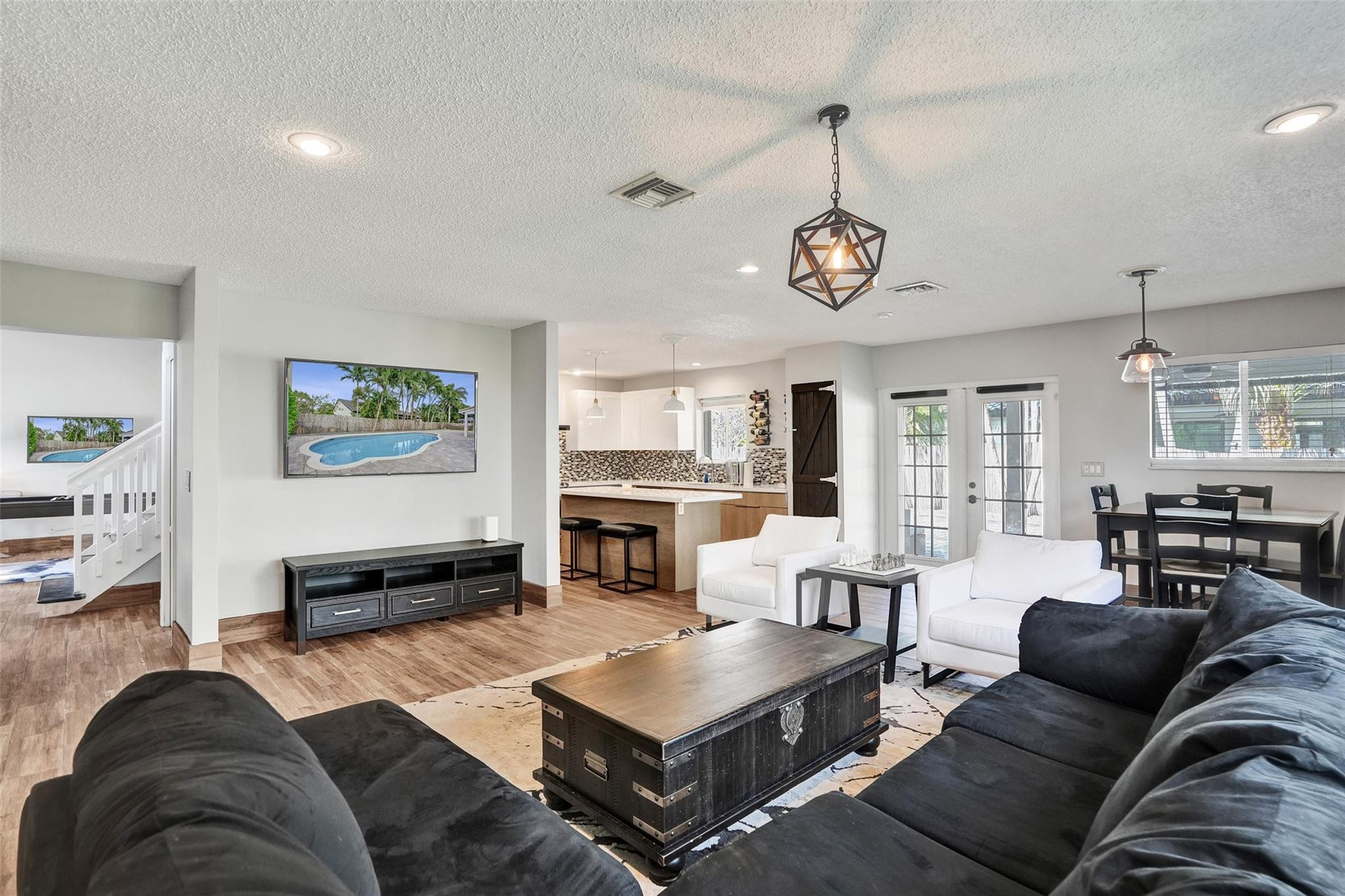 AMERITRAIL SEC TWO - Residential