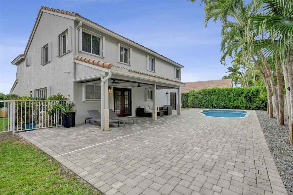 Photo of 19321 NW 10th Street, Pembroke Pines, FL 33029 (MLS # F10549295)