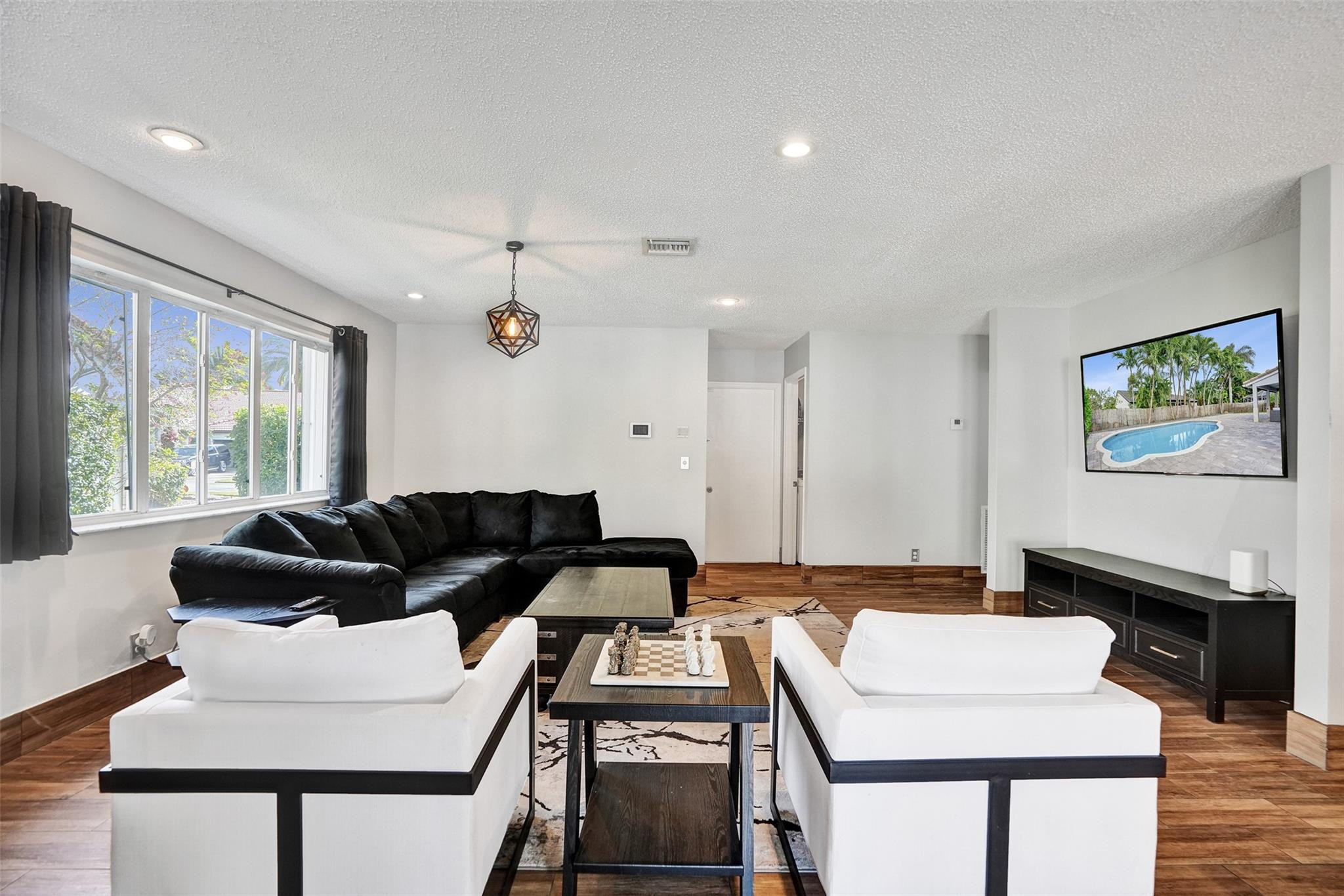 AMERITRAIL SEC TWO - Residential