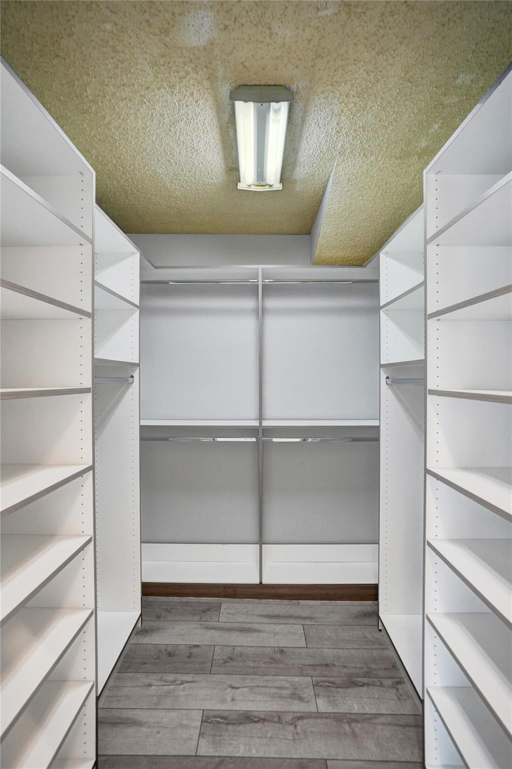 AMERITRAIL SEC TWO - Residential