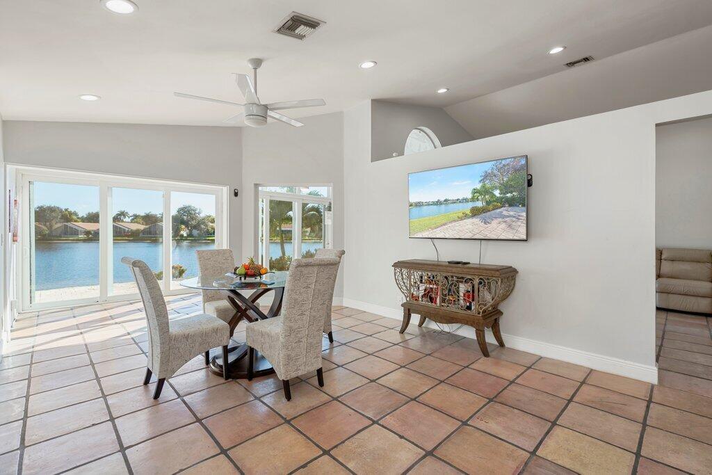 PALM ISLES- SOUTHWIND ESTATES - Residential