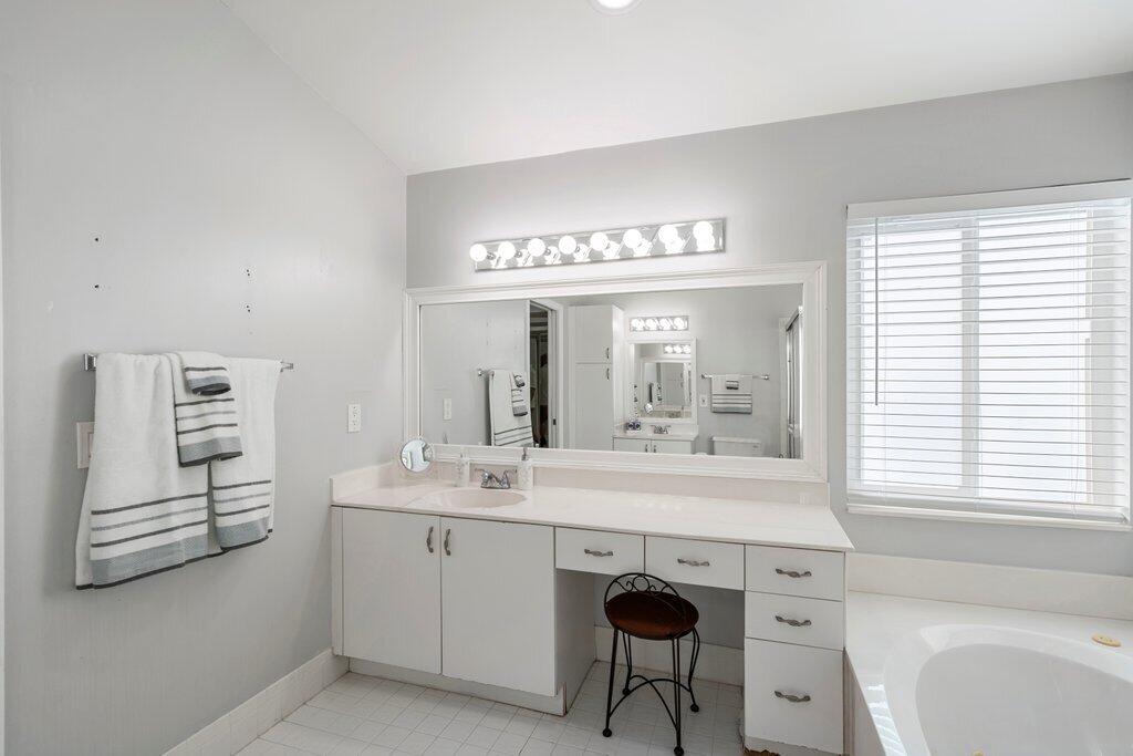 PALM ISLES- SOUTHWIND ESTATES - Residential