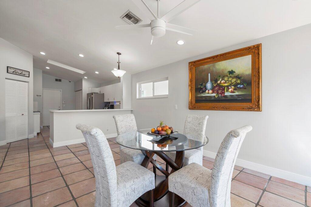 PALM ISLES- SOUTHWIND ESTATES - Residential