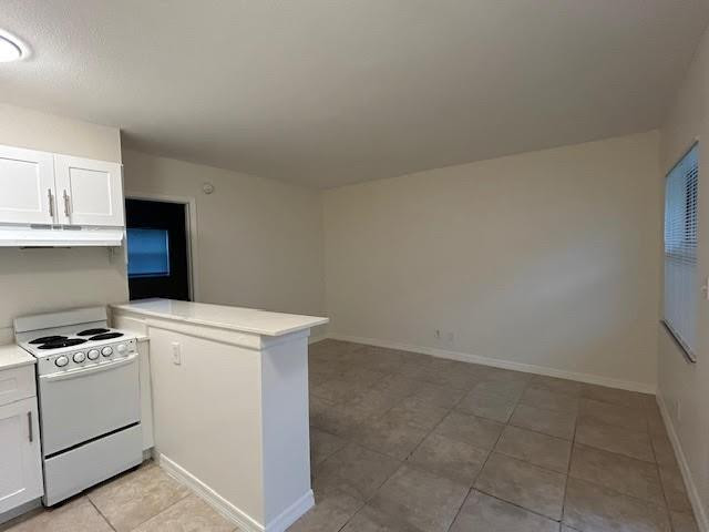 COURTS AT OAKLAND PARK - Residential Lease