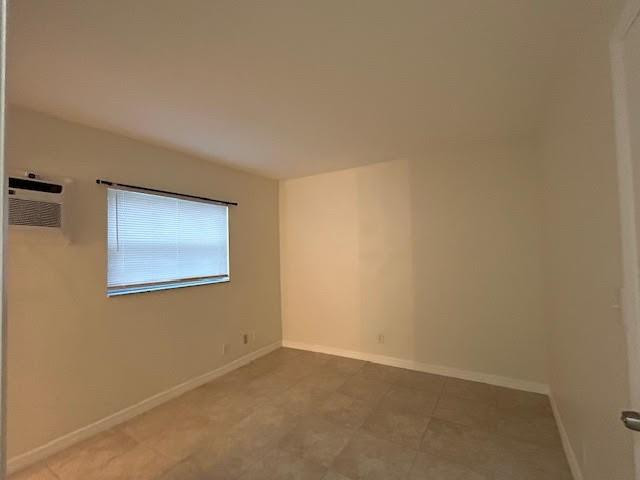 COURTS AT OAKLAND PARK - Residential Lease