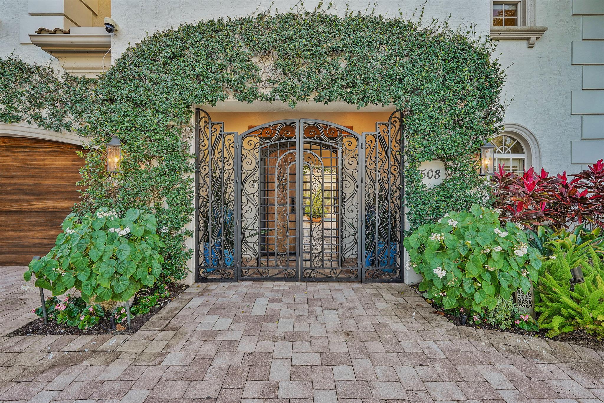 2508 Mizner Lake Court