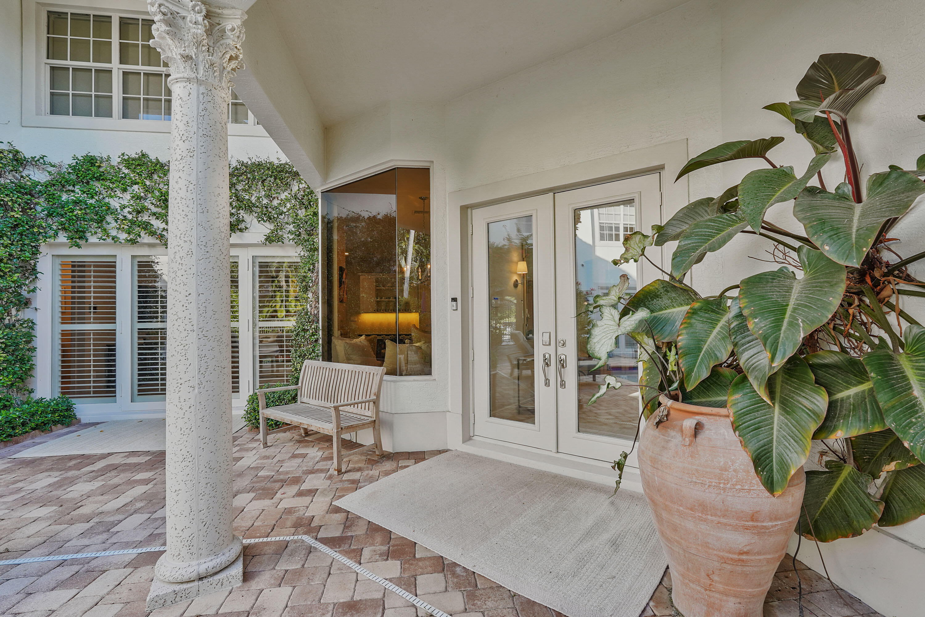 MIZNER ESTATES OF PALM BEACH POLO & COUNTRY CLUB W - Residential