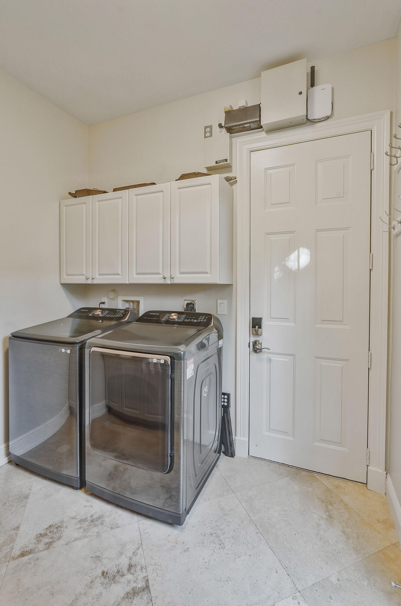 MIZNER ESTATES OF PALM BEACH POLO & COUNTRY CLUB W - Residential