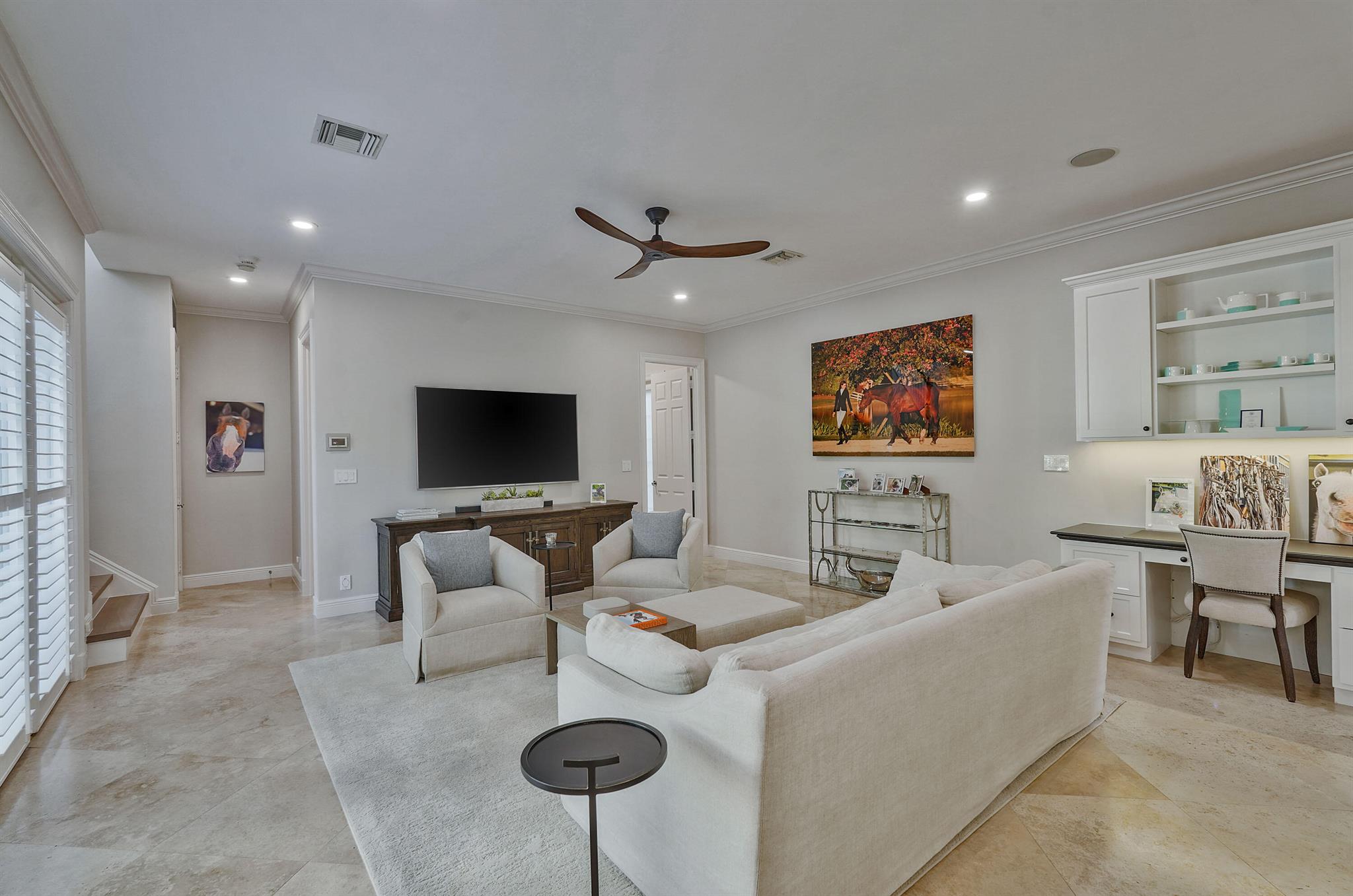 MIZNER ESTATES OF PALM BE - Residential