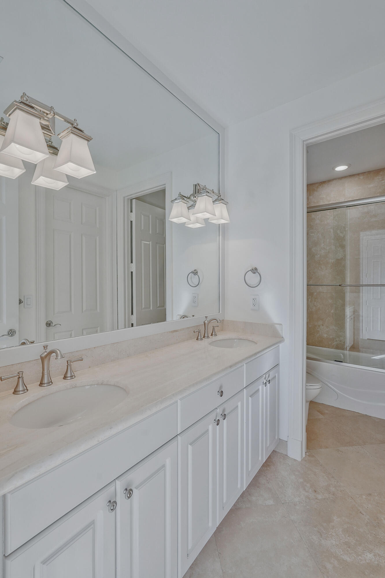 MIZNER ESTATES OF PALM BEACH POLO & COUNTRY CLUB W - Residential