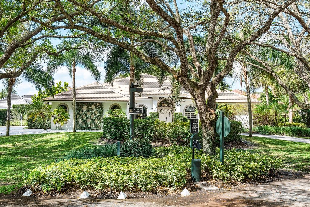 Photo of 18092 SE Laurel Leaf Lane, Tequesta, FL 33469 (MLS # R10902252)