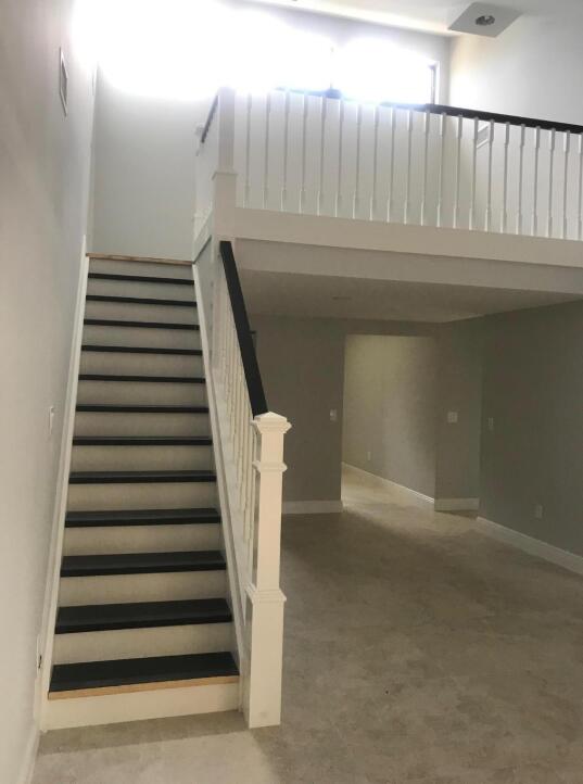 HIDDEN HOLLOW - Residential Lease
