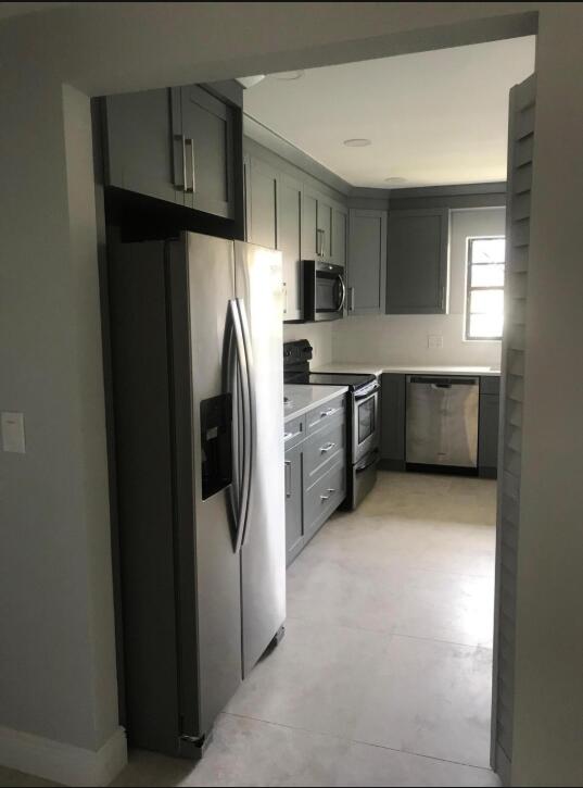 HIDDEN HOLLOW - Residential Lease