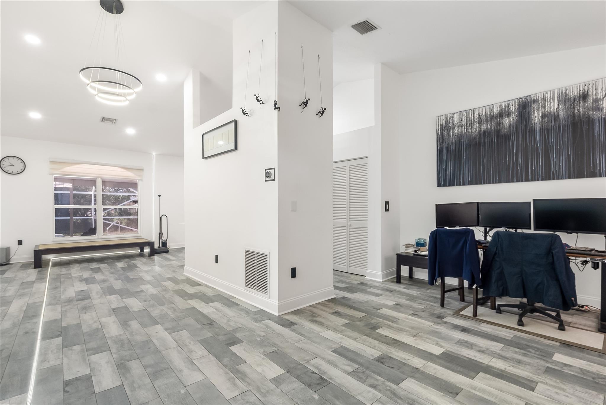 Avalon 160-4 B - Residential