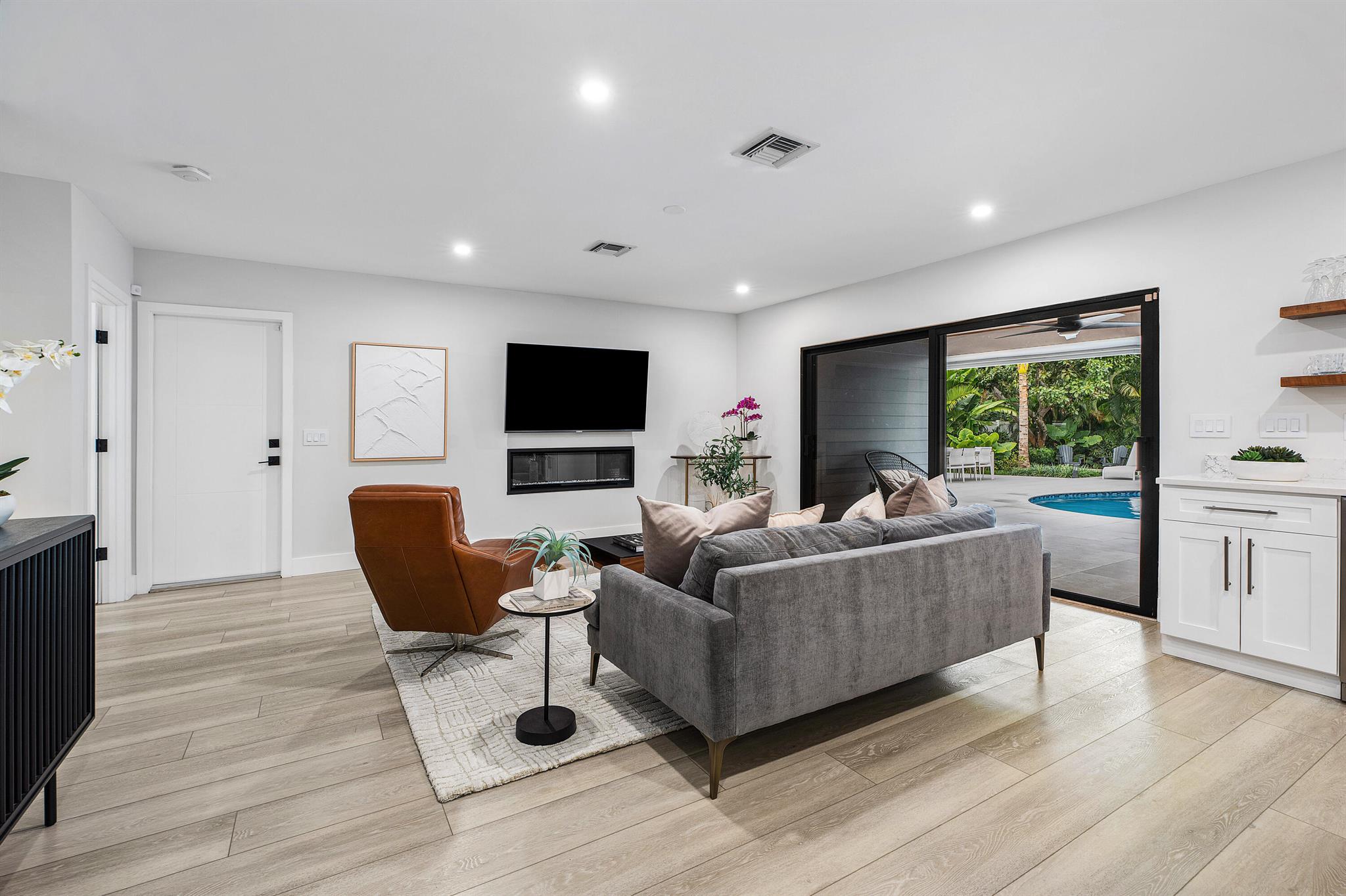 HIGH ACRES 2ND ADD - Residential