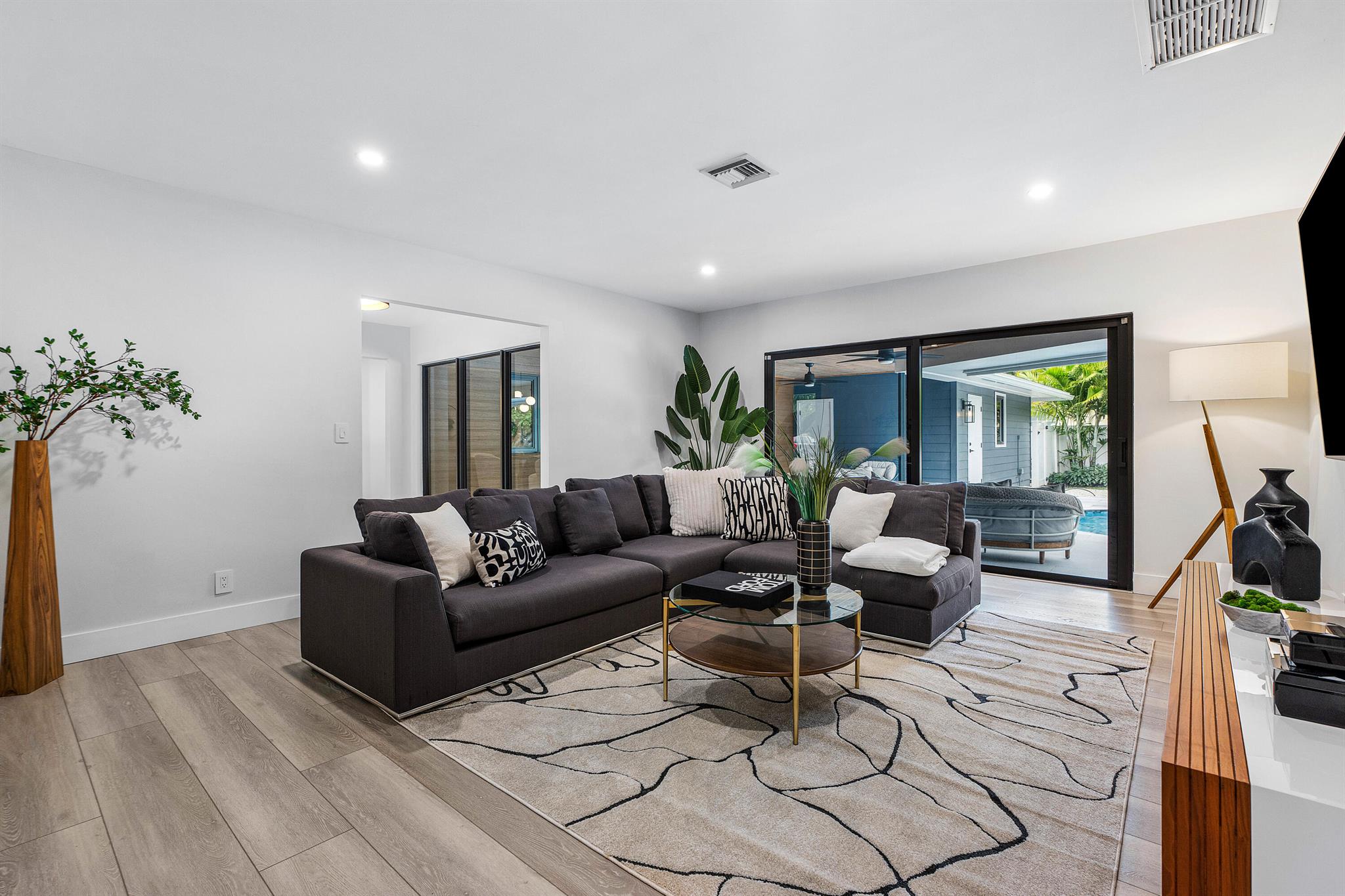 HIGH ACRES 2ND ADD - Residential