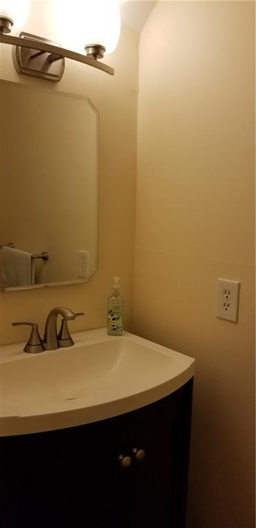 Annies Castle Condo - Residential Lease