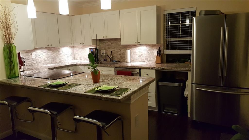 Annies Castle Condo - Residential Lease