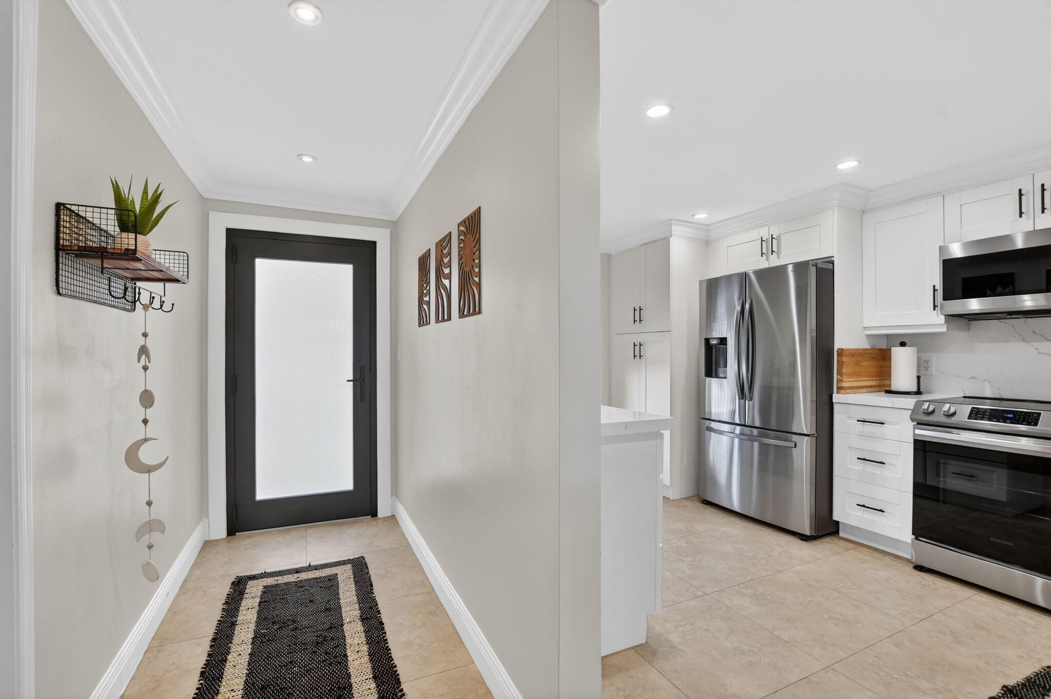 1631 Riverview Road 303