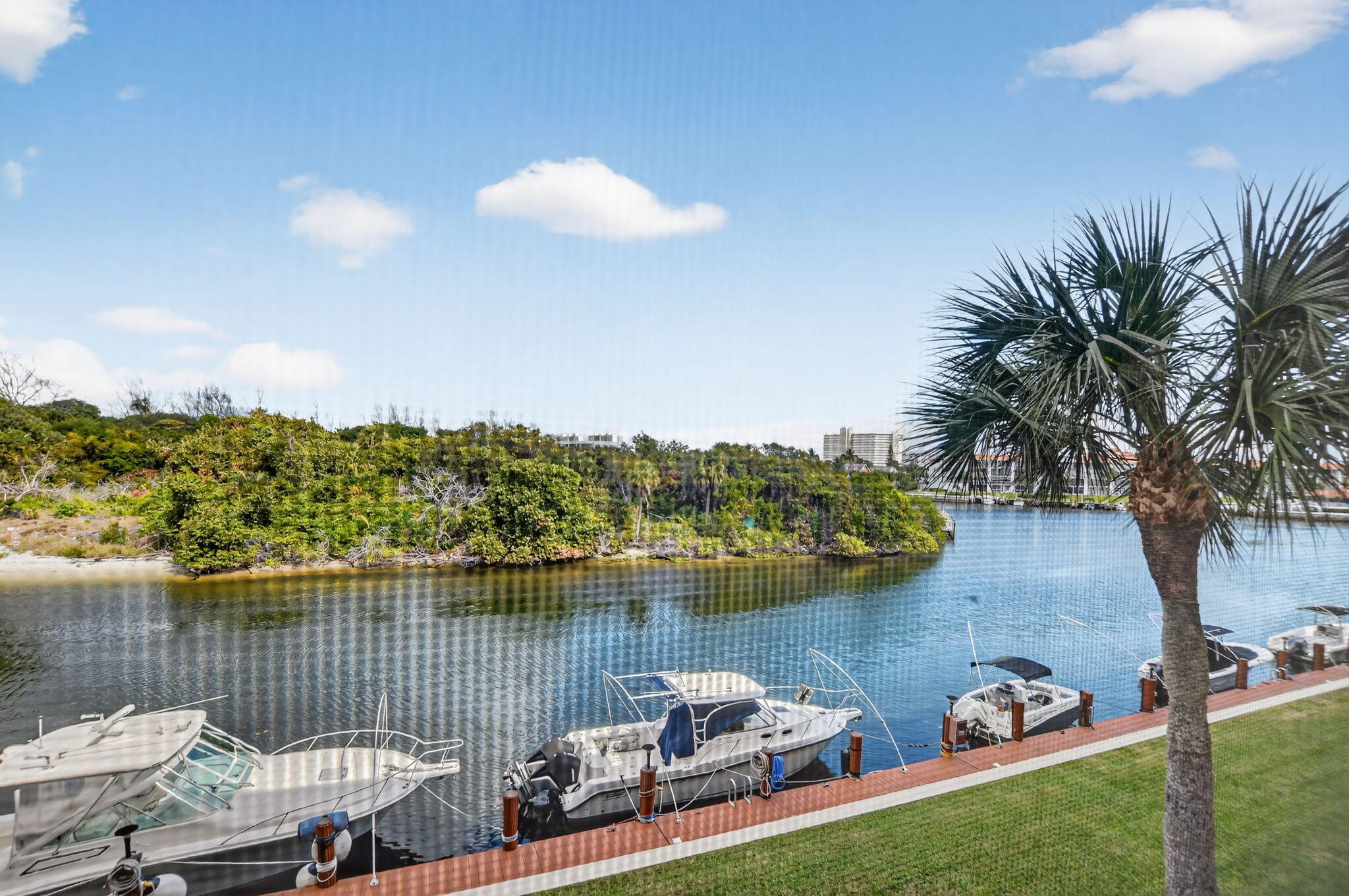 HILLSBORO LANDINGS CONDO NO ONE - Residential