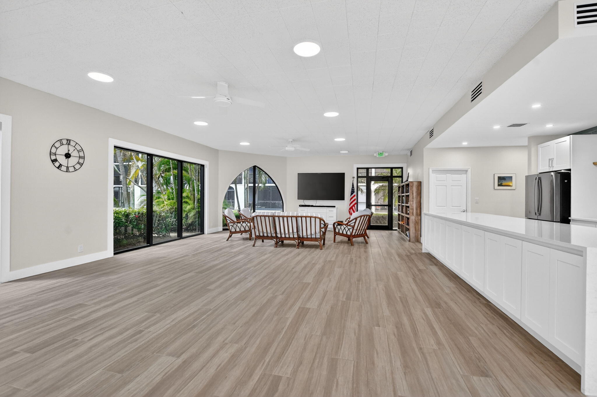 HILLSBORO LANDINGS CONDO NO ONE - Residential