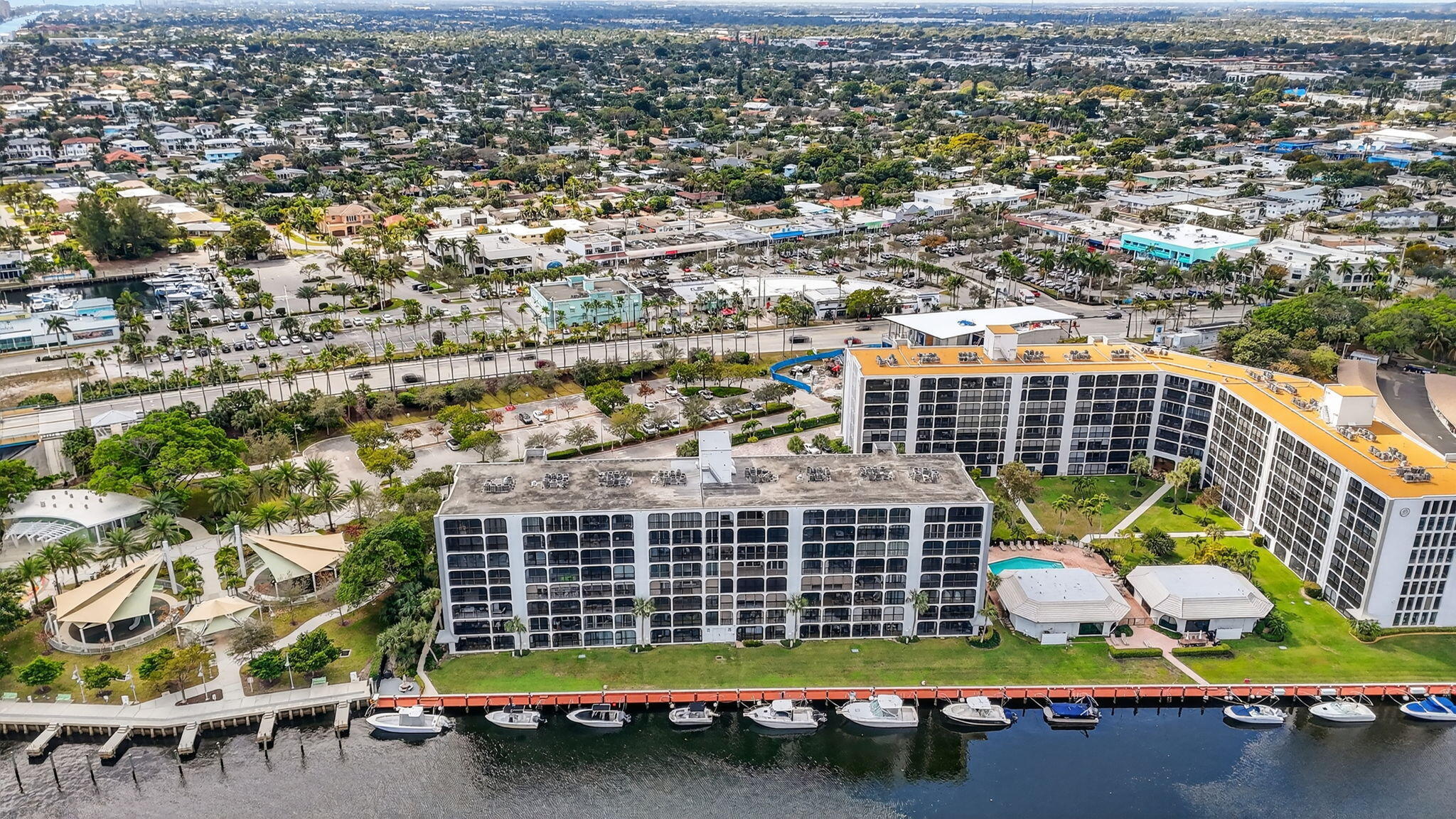 HILLSBORO LANDINGS CONDO NO ONE - Residential