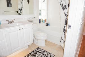 VILLAGEWALK - Residential