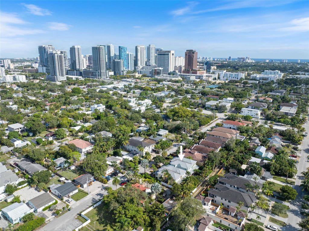 Photo of 518 SW 9th Street #518, Fort Lauderdale, FL 33315 (MLS # F10539083)