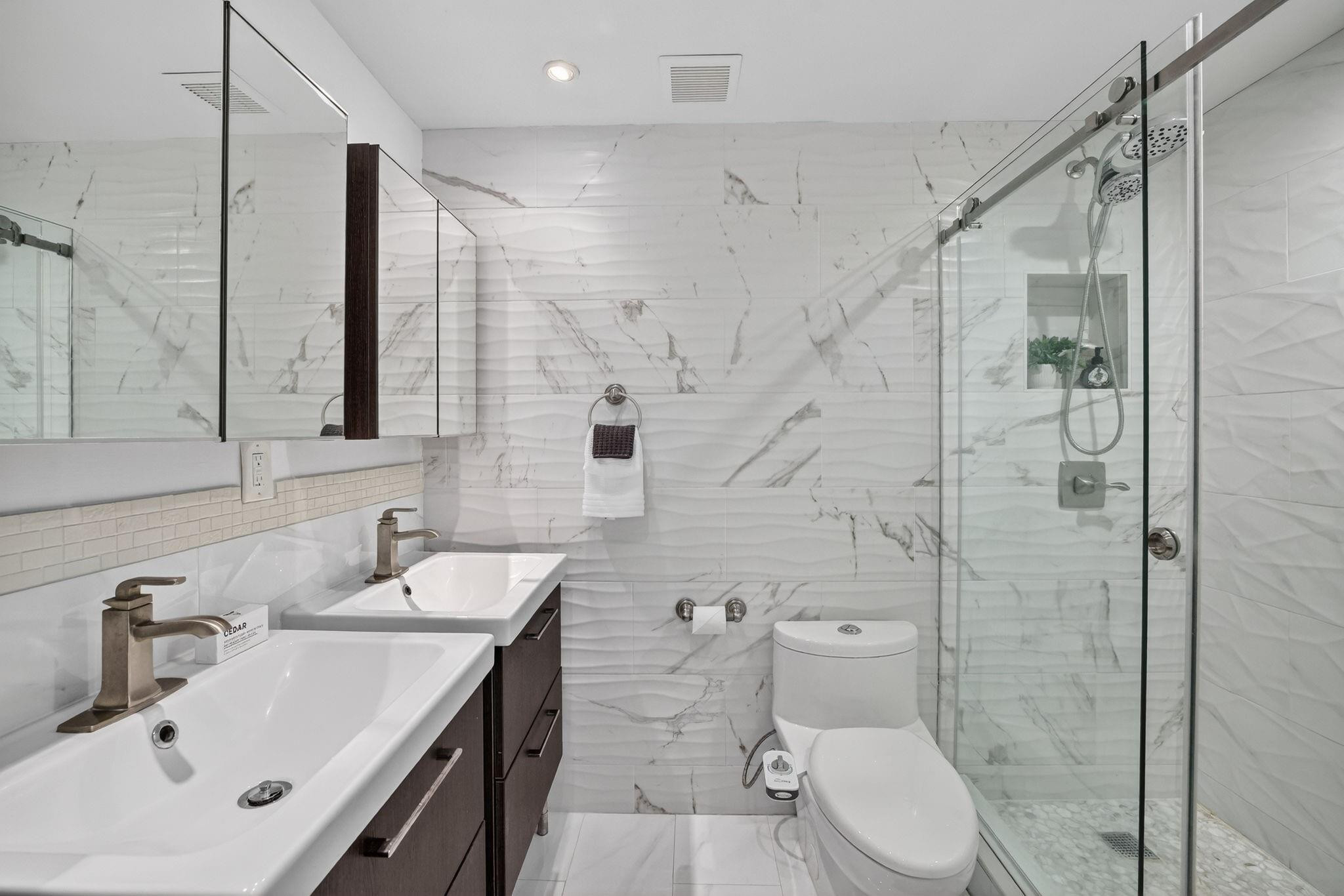 Townhouse Isle - Residential