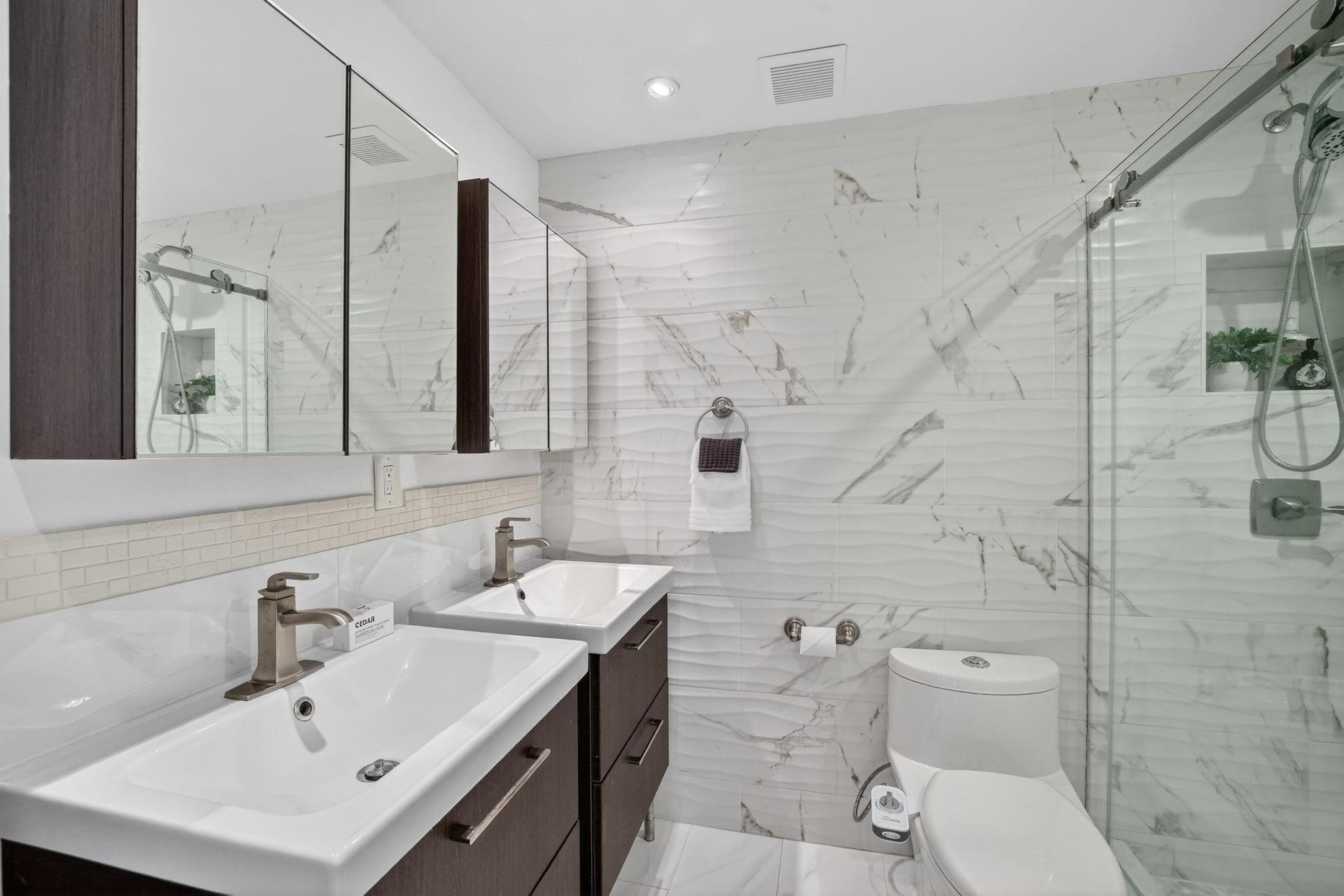 Townhouse Isle - Residential