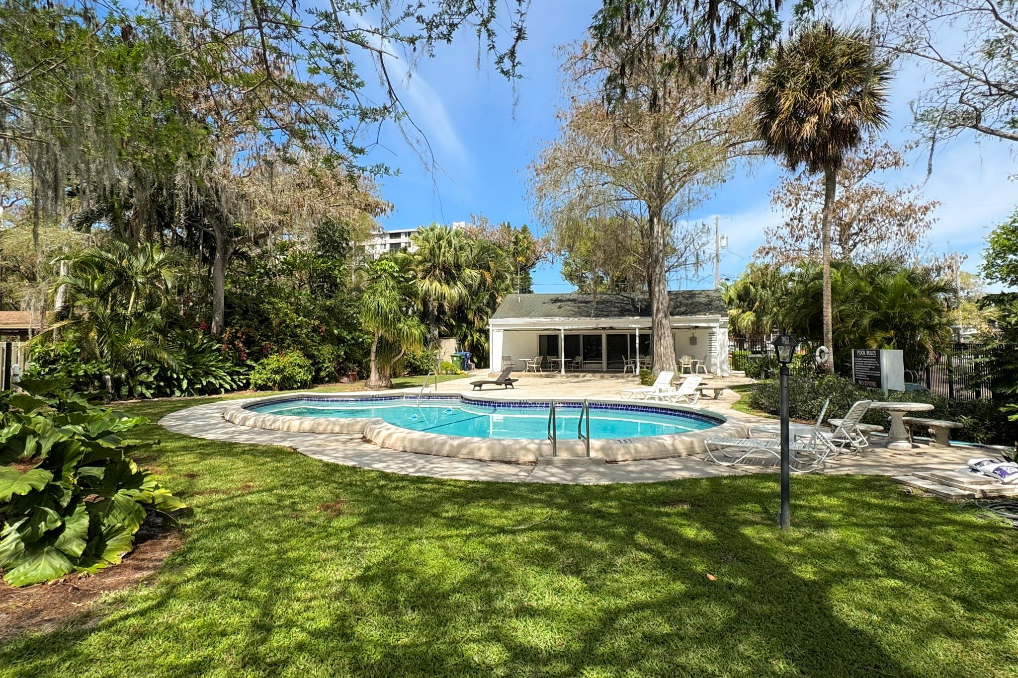 Townhouse Isle - Residential