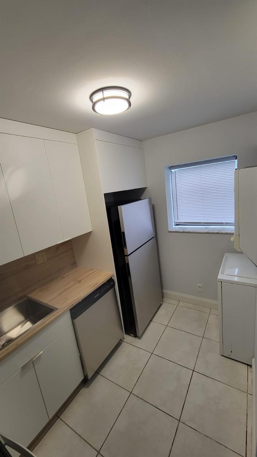 313 Gardens Drive 104